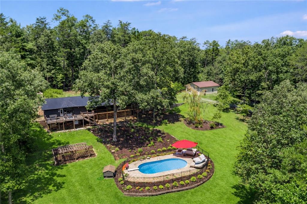 11 Collins Hollow Cove