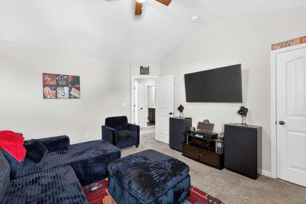 4194 Potomac Walk Court