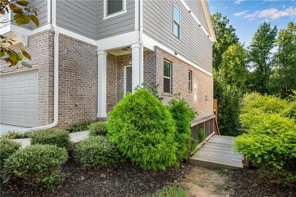 113 Maple Creek Way