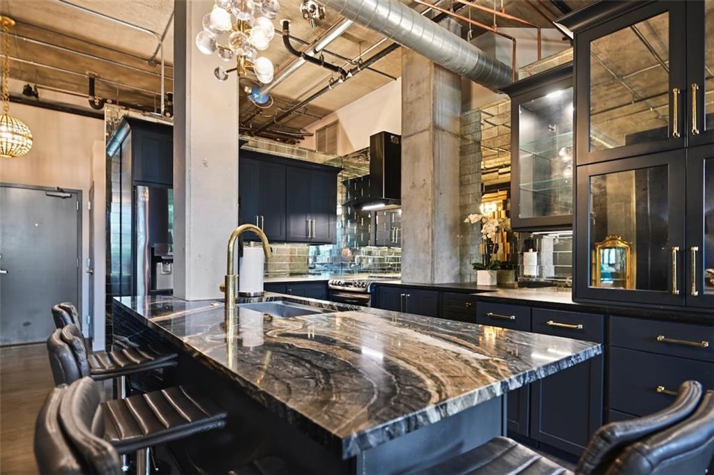 3180 Mathieson Drive 502
