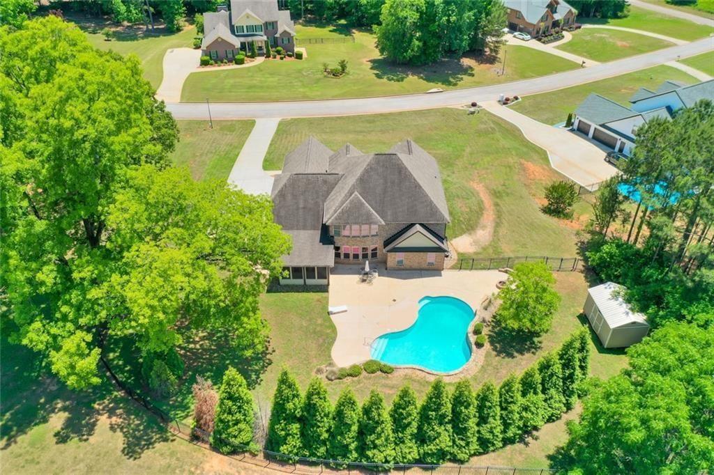 209 Enfield Lane