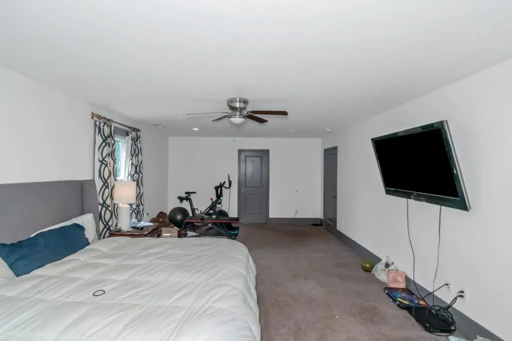 Atlanta, Georgia 30311, United States, 5 Bedrooms Bedrooms, ,4 BathroomsBathrooms,Residential,Active,40250