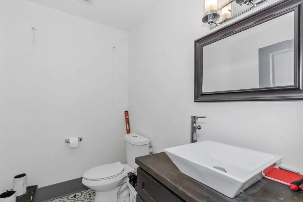 Atlanta, Georgia 30311, United States, 5 Bedrooms Bedrooms, ,4 BathroomsBathrooms,Residential,Active,40250