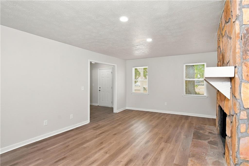 3230 Grand Central Drive SW