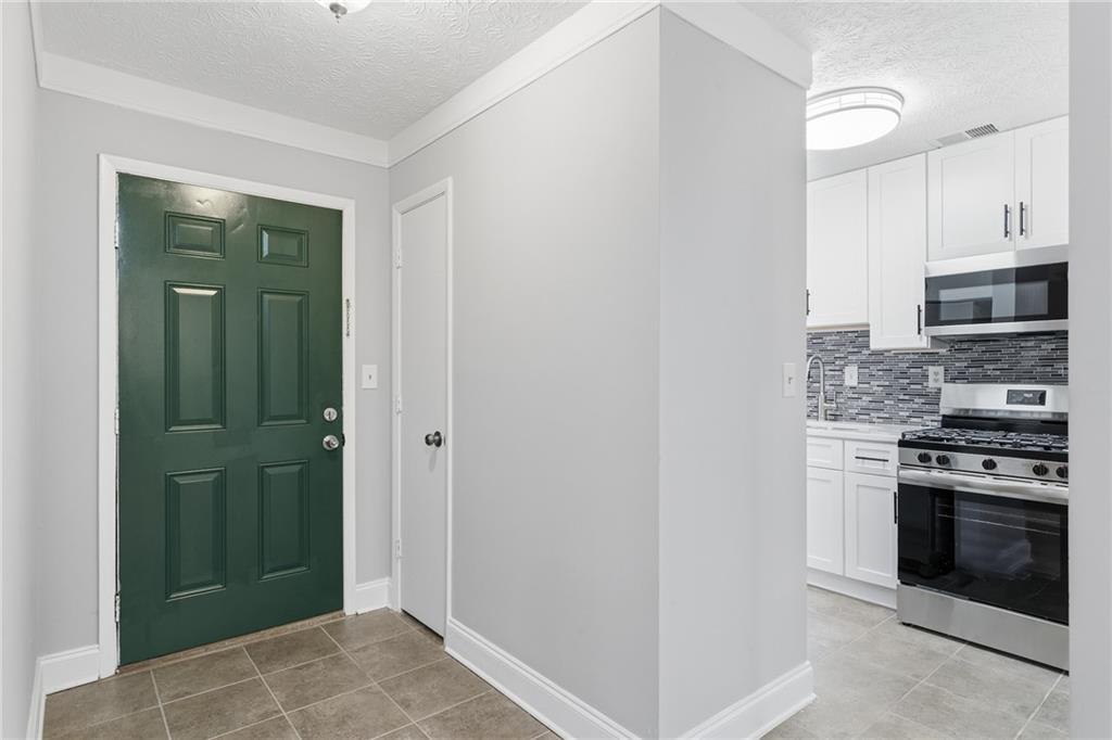 601 Wynnes Ridge Circle SE