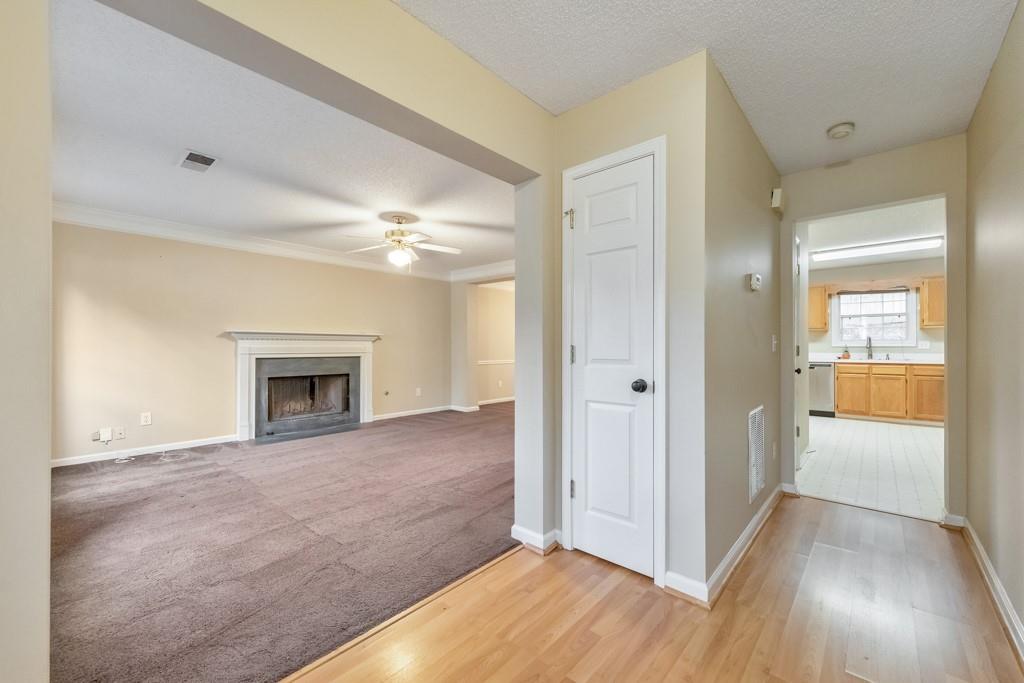 2773 Northgate Way NW