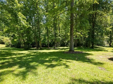 A home in Ellenwood