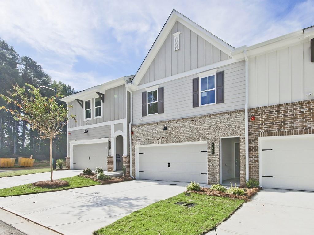 Bluffs at Bells Ferry - Residential