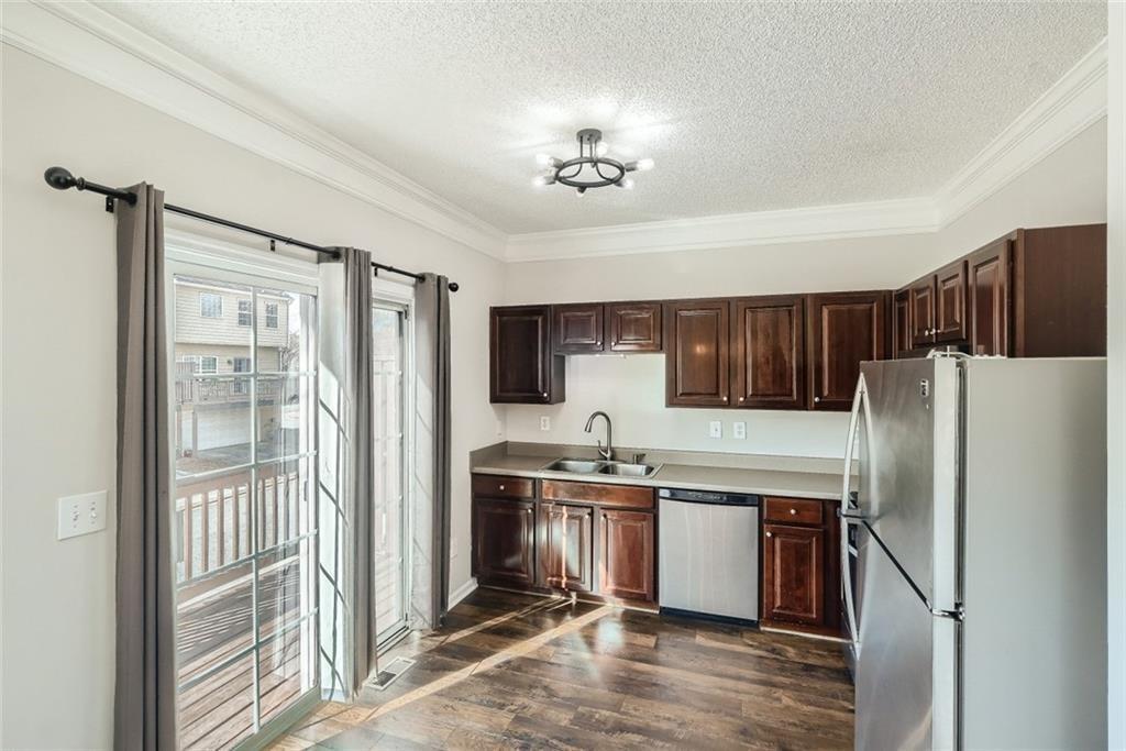 Magnolias at Ridgewalk - Residential Lease