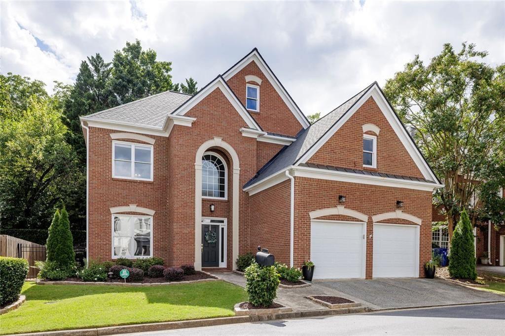 2322 Valley Brook Way NE