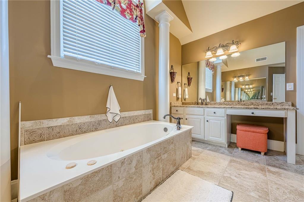 6820 Olde Atlanta Parkway, Suwanee, Georgia image 33