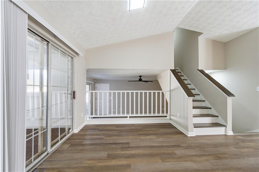 Briar Glen - Residential