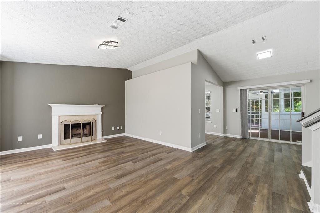 Briar Glen - Residential