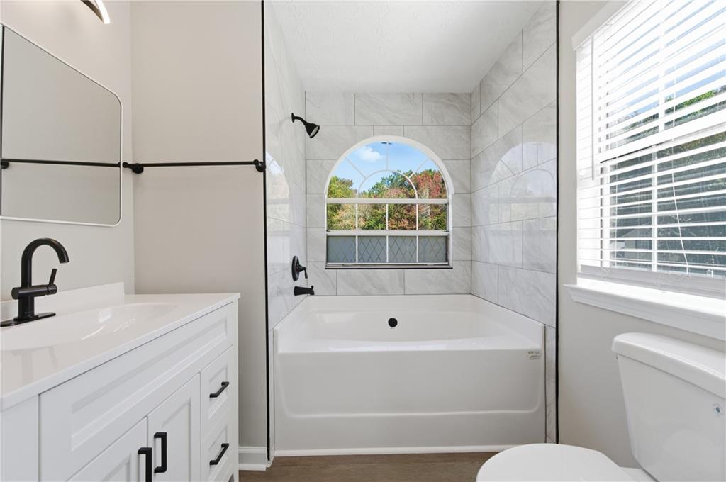 Briar Glen - Residential