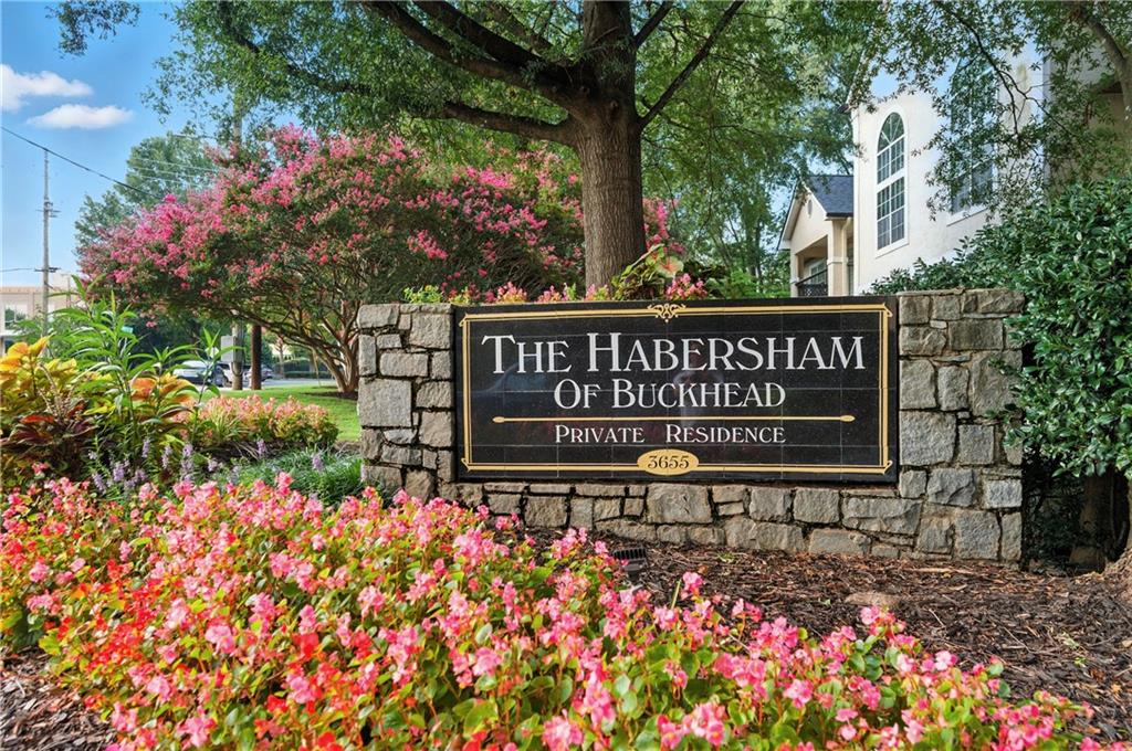 3655 Habersham Road NE 370