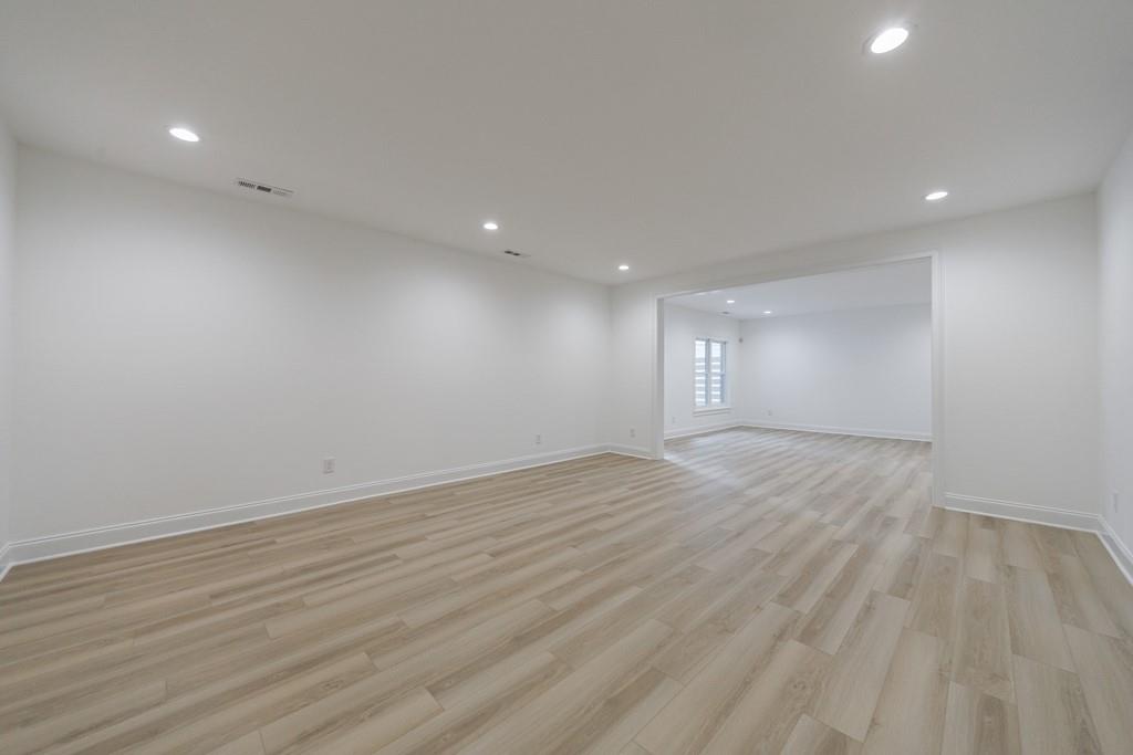 Kimball Bridge Walk - Residential Lease