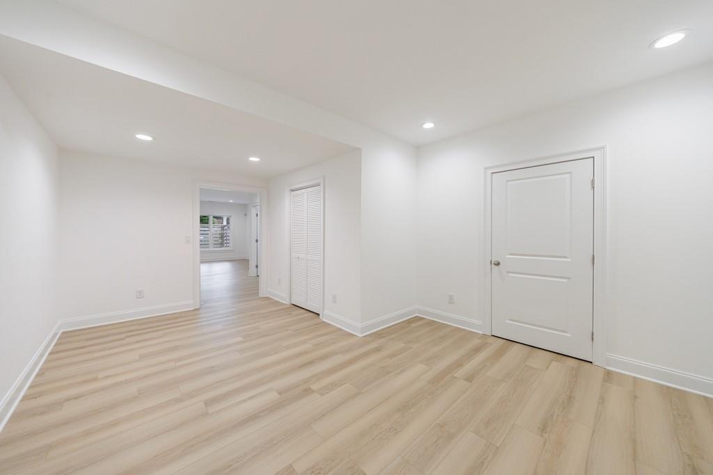 Kimball Bridge Walk - Residential Lease