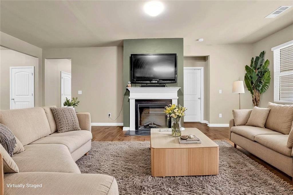 3231 Heatherwood Drive