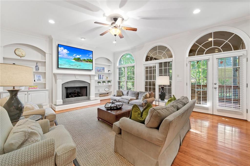 Hudson Pond - Residential