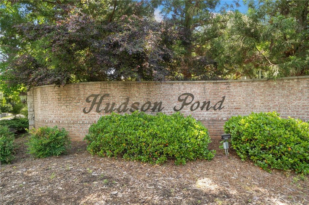 Hudson Pond - Residential