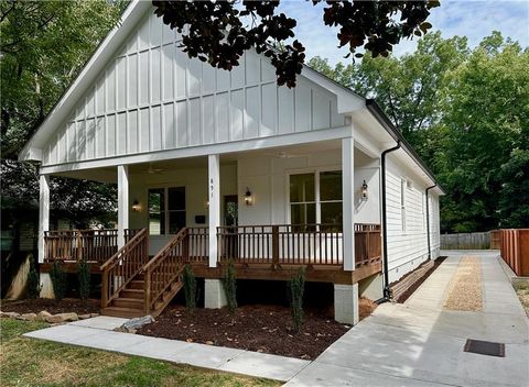 851 Dill Avenue SW Atlanta GA 30310