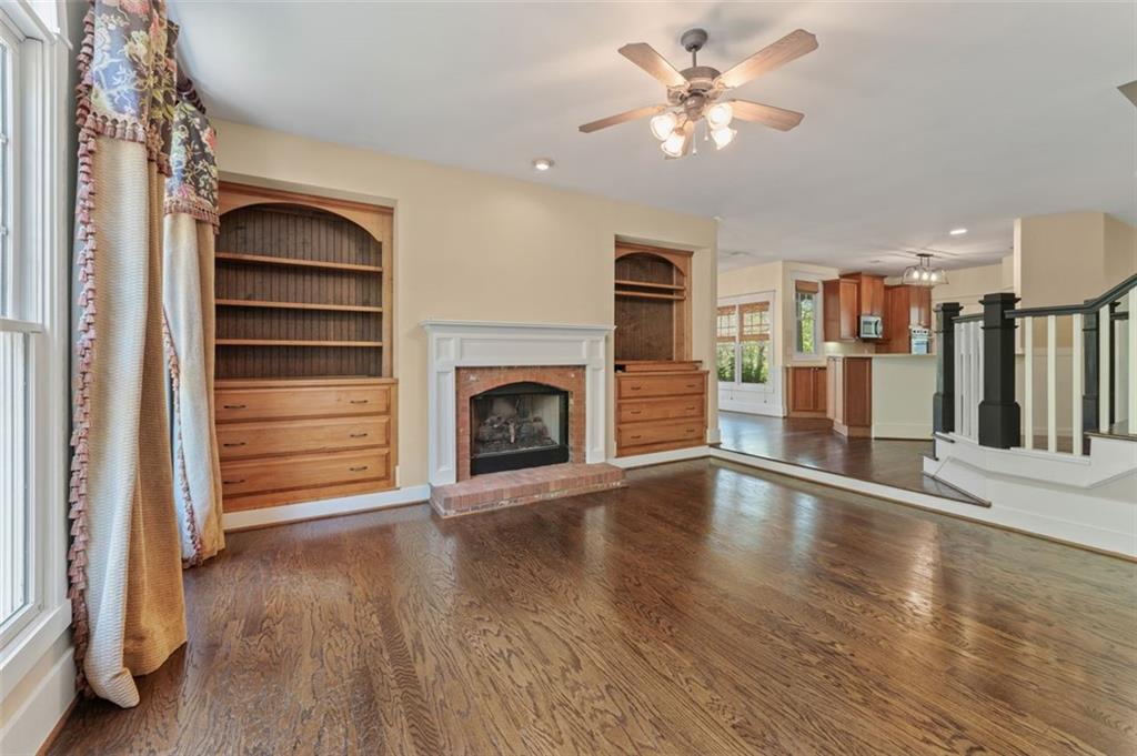 550 Vinings Springs Drive, Mableton, Georgia image 18
