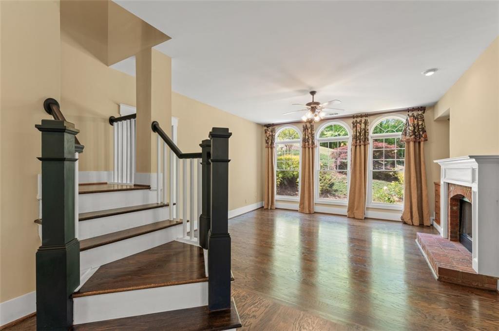 550 Vinings Springs Drive, Mableton, Georgia image 15