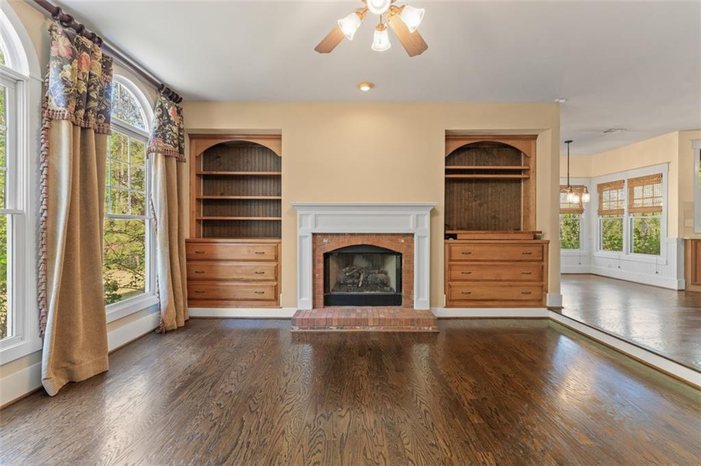 550 Vinings Springs Drive, Mableton, Georgia image 17