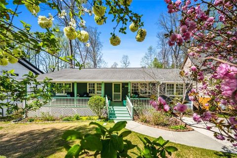 Photo of 3020 Parkridge Drive NE, Brookhaven, GA 30319 (MLS # 7755066)