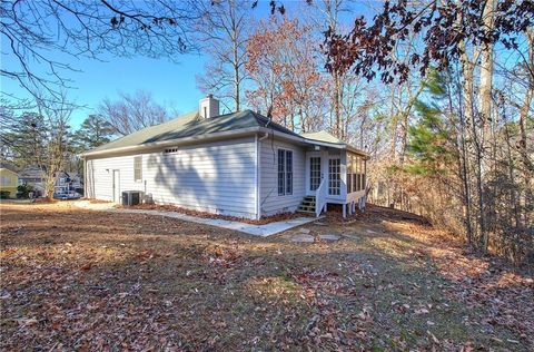 A home in Powder Springs