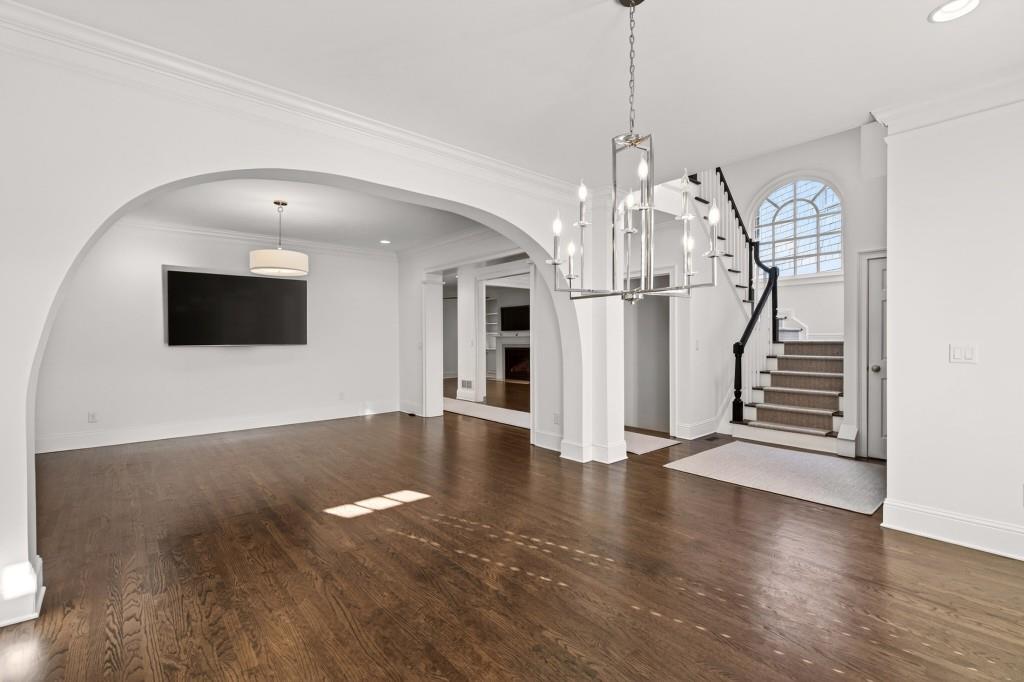 16 Conifer Circle NE