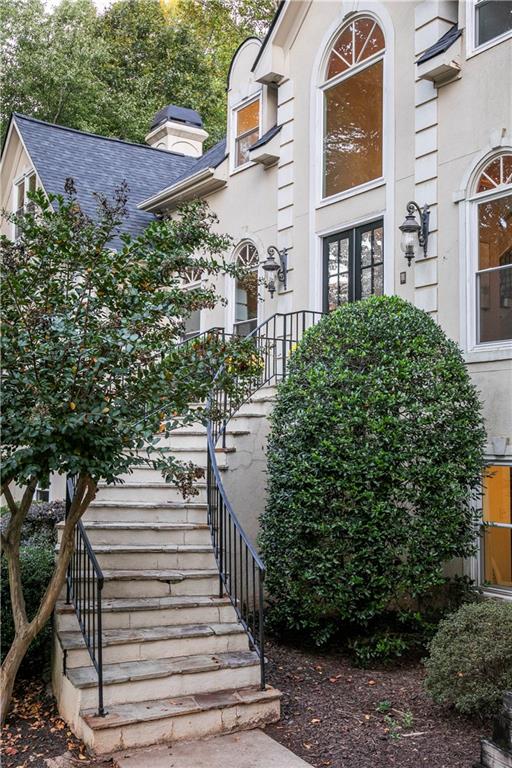 5940 Plantation Drive