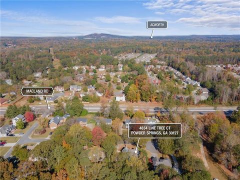 A home in Powder Springs