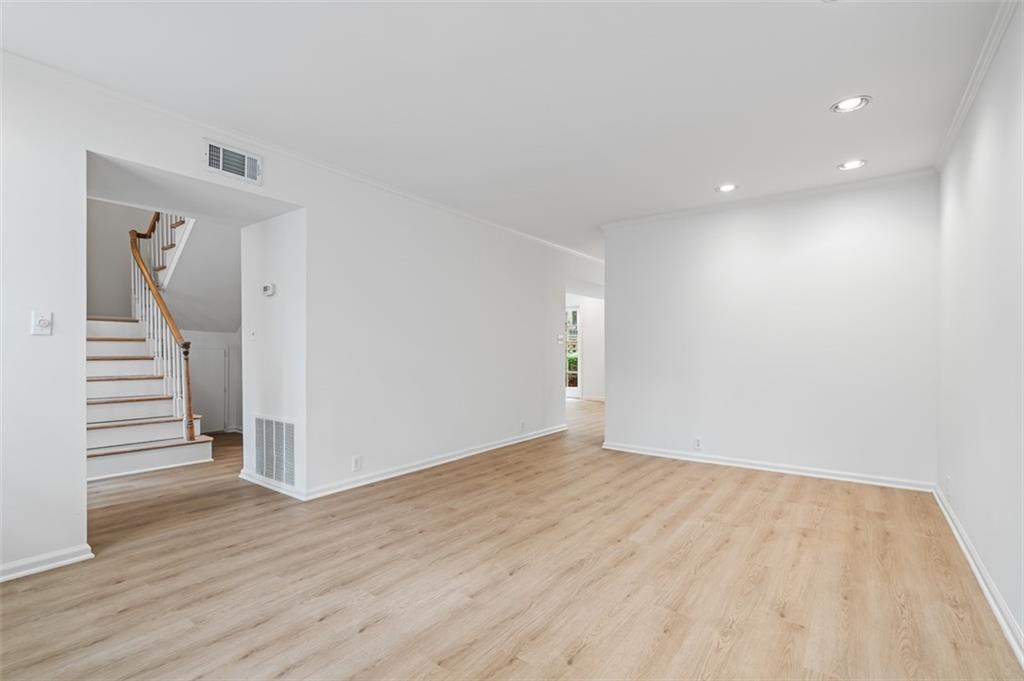 70 Old Ivy Road #29, Atlanta, Georgia image 8