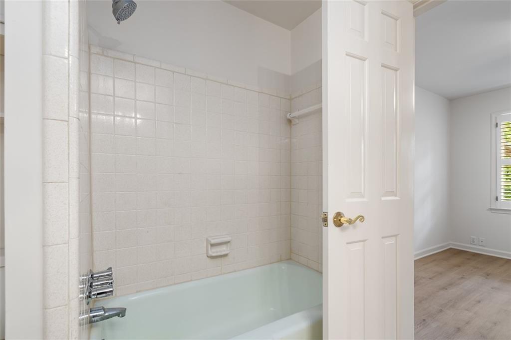 70 Old Ivy Road #29, Atlanta, Georgia image 26
