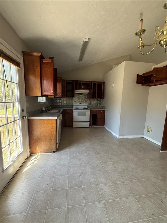 8302 N Sterling Lakes Drive, Covington, Georgia image 4