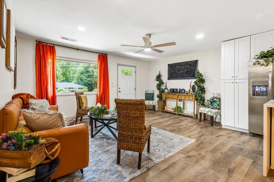 3695 Tulip Drive