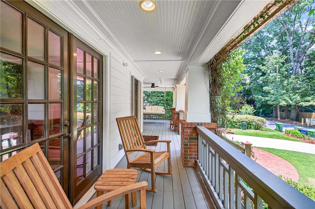 615 Burke Road NE