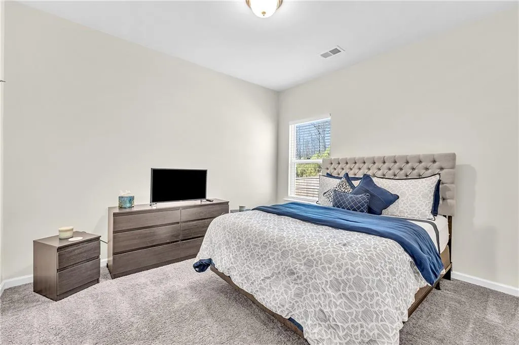 Covington, Georgia 30014, United States, 3 Bedrooms Bedrooms, ,3 BathroomsBathrooms,Residential,Active,21770