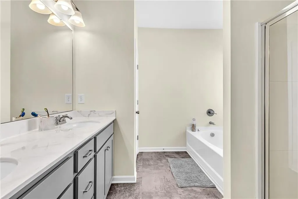 Covington, Georgia 30014, United States, 3 Bedrooms Bedrooms, ,3 BathroomsBathrooms,Residential,Active,21770