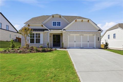 Homes For Sale - 2755 Marie Way<br/> Cumming, GA 30028