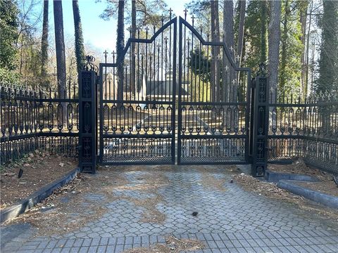 13039 Freemanville Road Alpharetta GA 30004