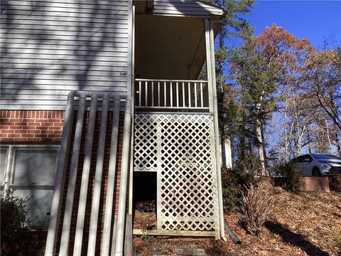 A home in Toccoa