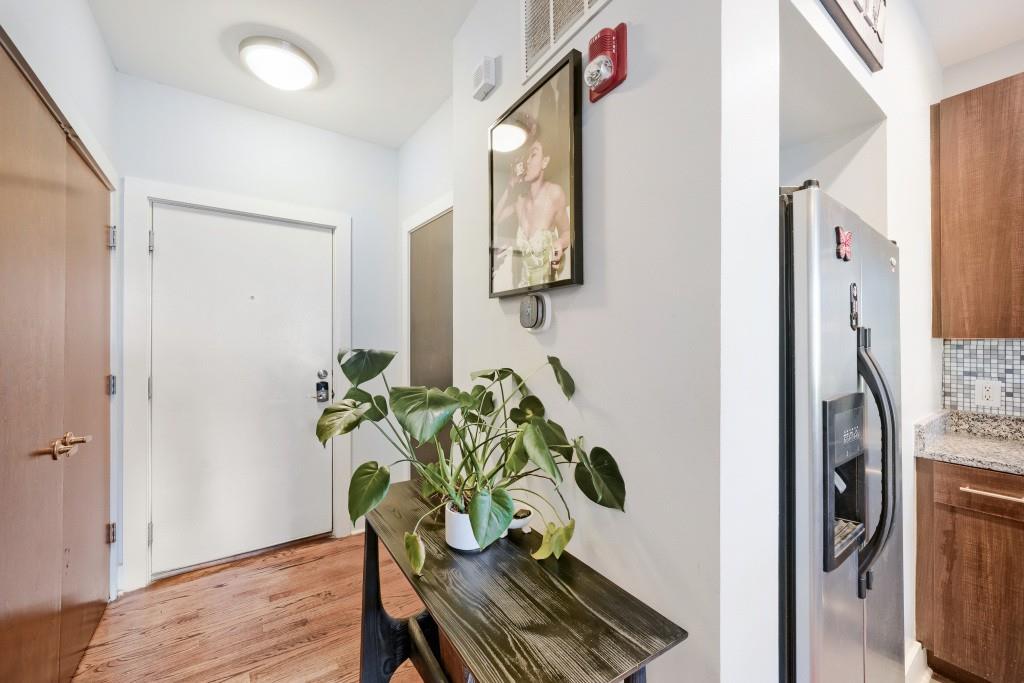 1221 Caroline Street NE 211