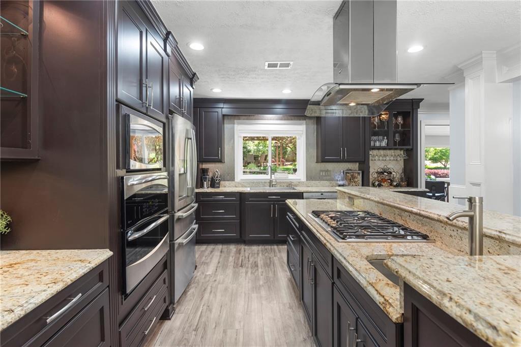 209 Hearthstone Reach, Peachtree City, Georgia image 15
