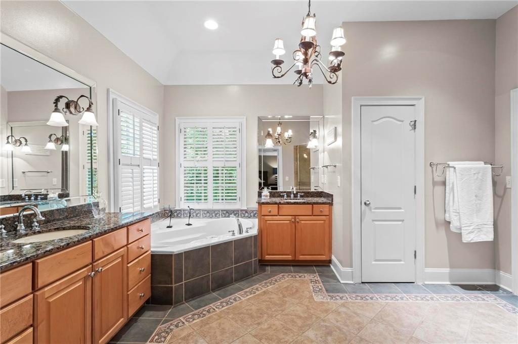1169 Dawn View Lane, Atlanta, Georgia image 24