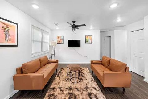 2533 Godfrey Drive NW Atlanta GA 30318