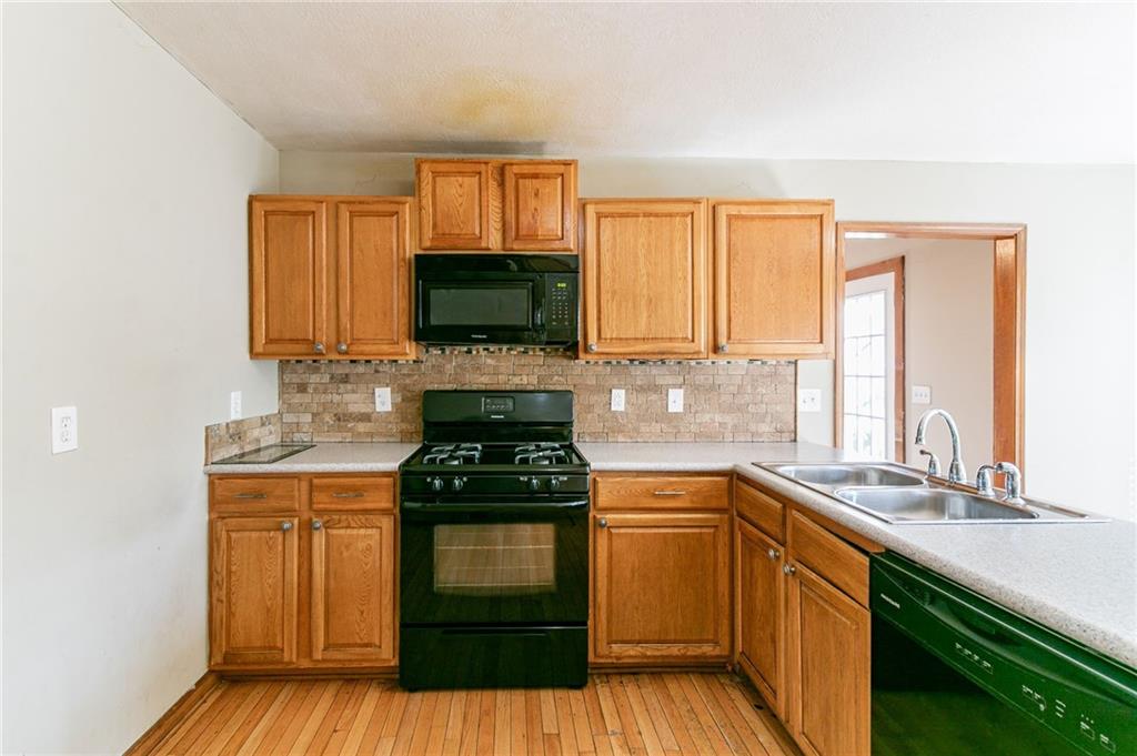 752 Alison Jane Court, Kennesaw, Georgia image 7