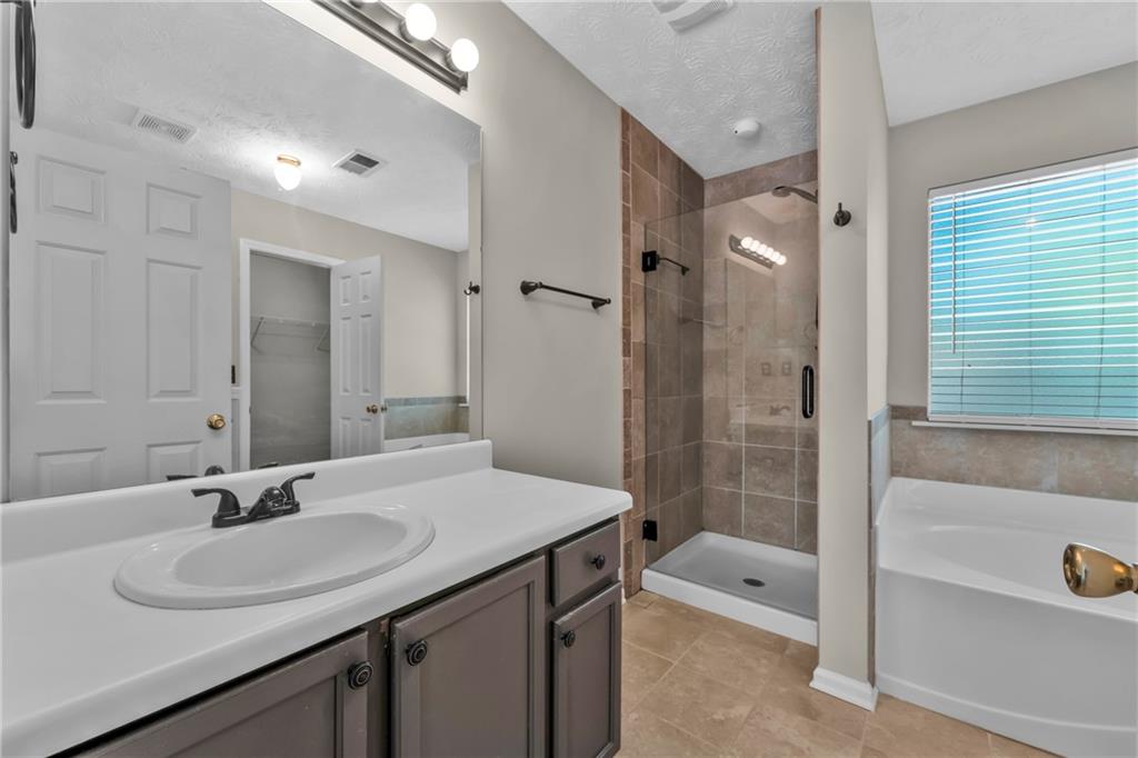 4315 Summit Heights Drive, Snellville, Georgia image 18