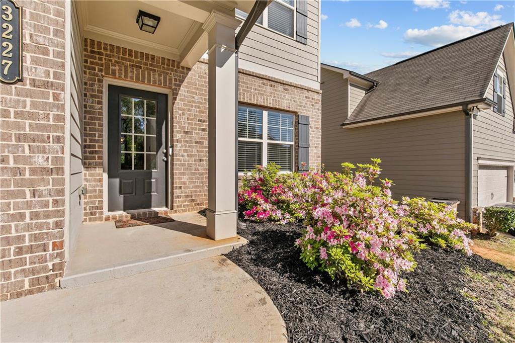 3227 Hawthorne Path, Braselton, Georgia image 2